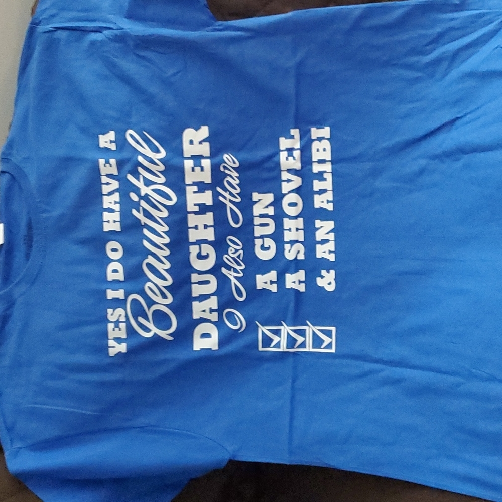 CUSTOM MADE TSHIRTS